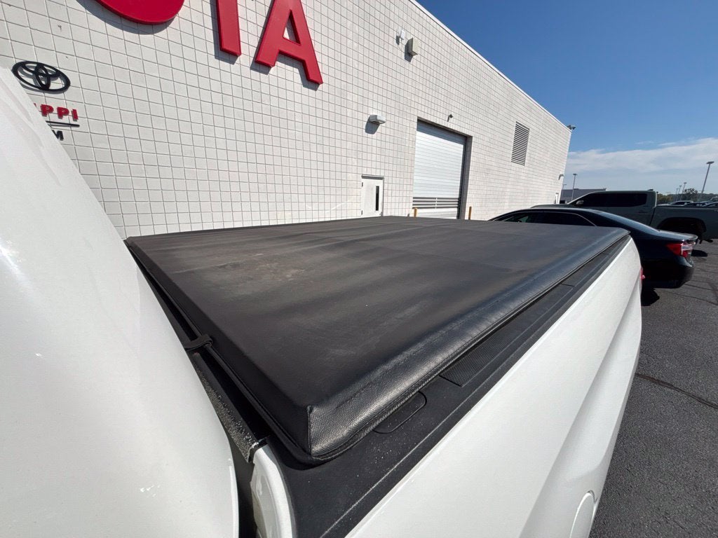 2016 Toyota Tundra SR5