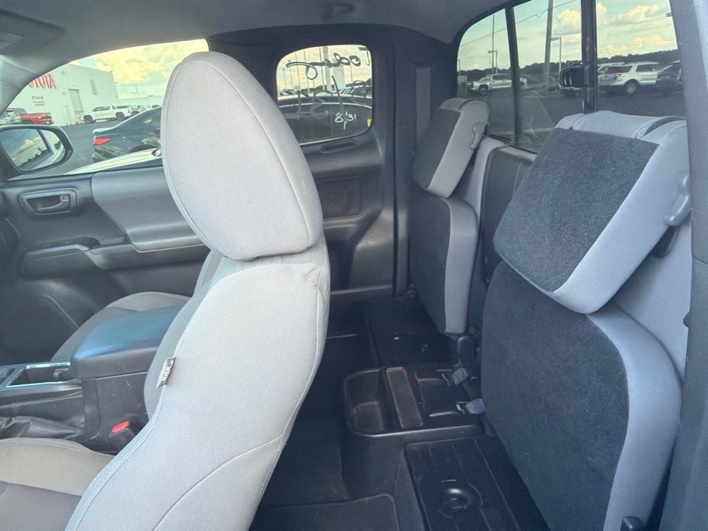 2017 Toyota Tacoma SR