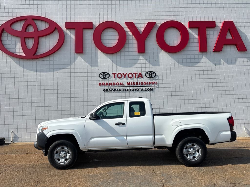 2018 Toyota Tacoma SR