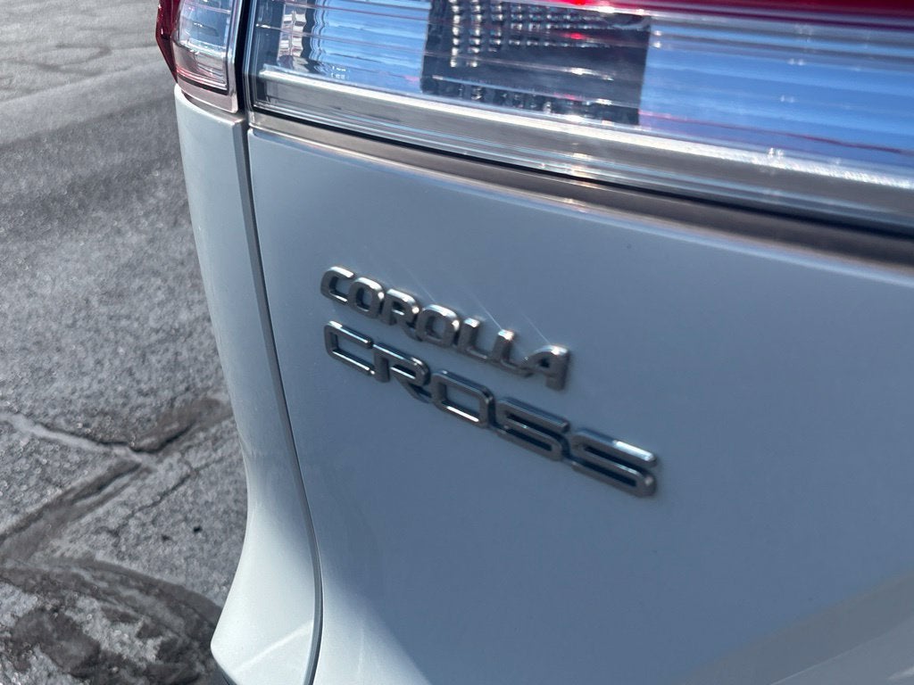 2022 Toyota Corolla Cross LE