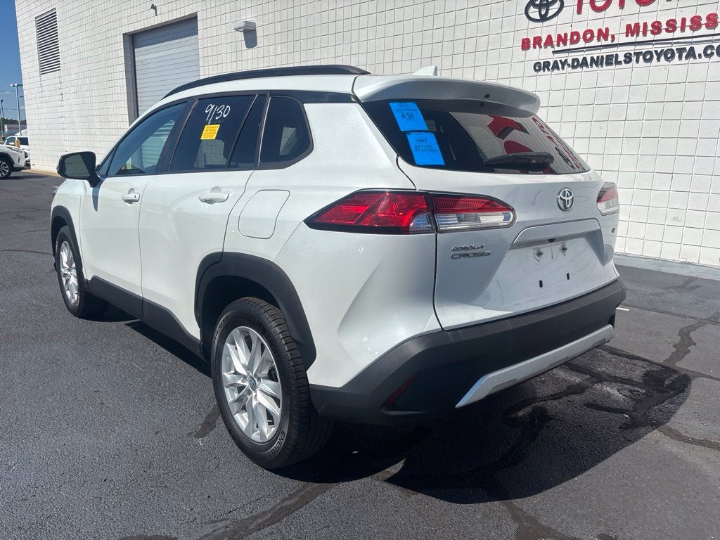 2022 Toyota Corolla Cross LE