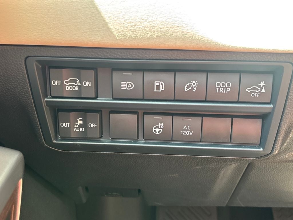 2025 Toyota Sequoia Capstone