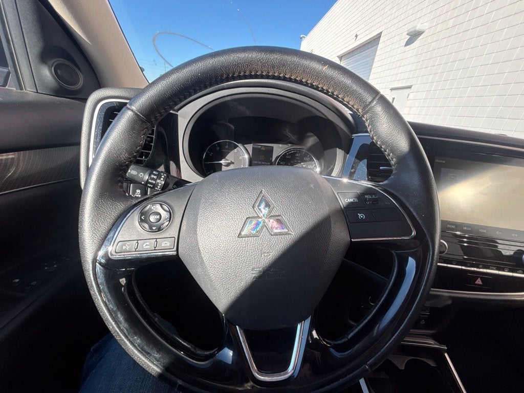 2020 Mitsubishi Outlander SEL