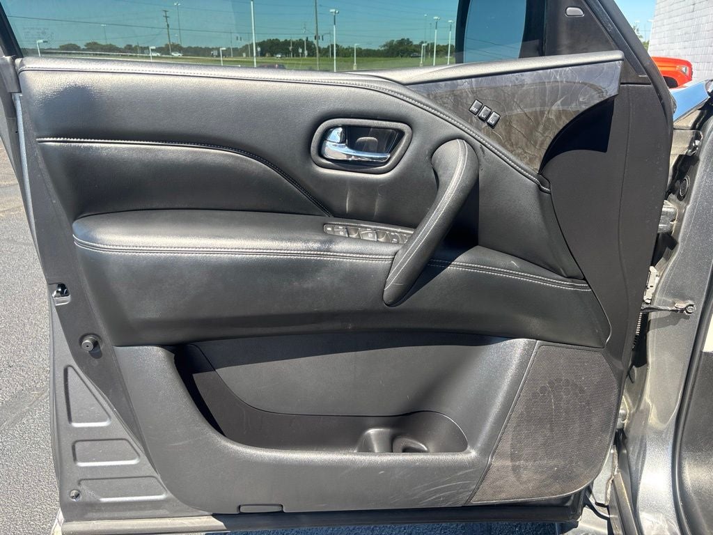 2021 INFINITI QX80 LUXE
