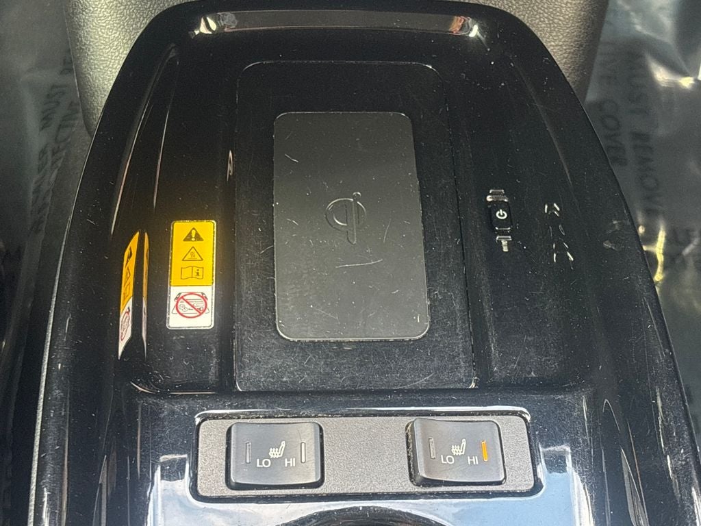 2022 Toyota Prius XLE