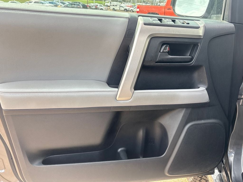 2013 Toyota 4Runner SR5