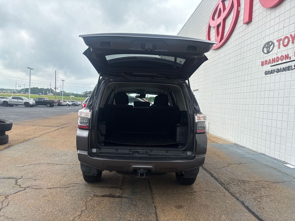 2023 Toyota 4Runner SR5