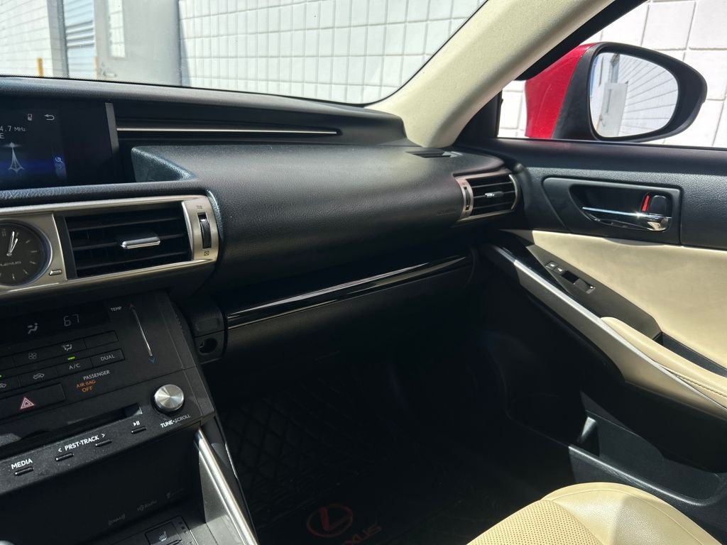 2015 Lexus IS 250