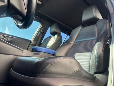 2020 Toyota RAV4 Hybrid XSE