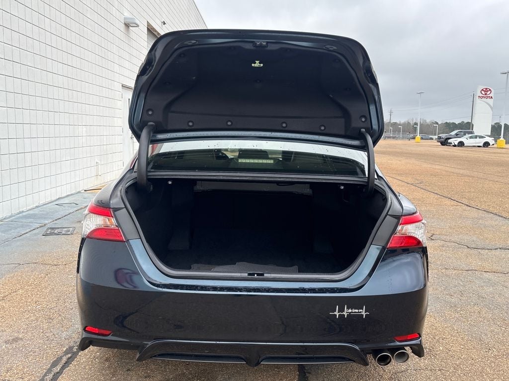 2018 Toyota Camry SE