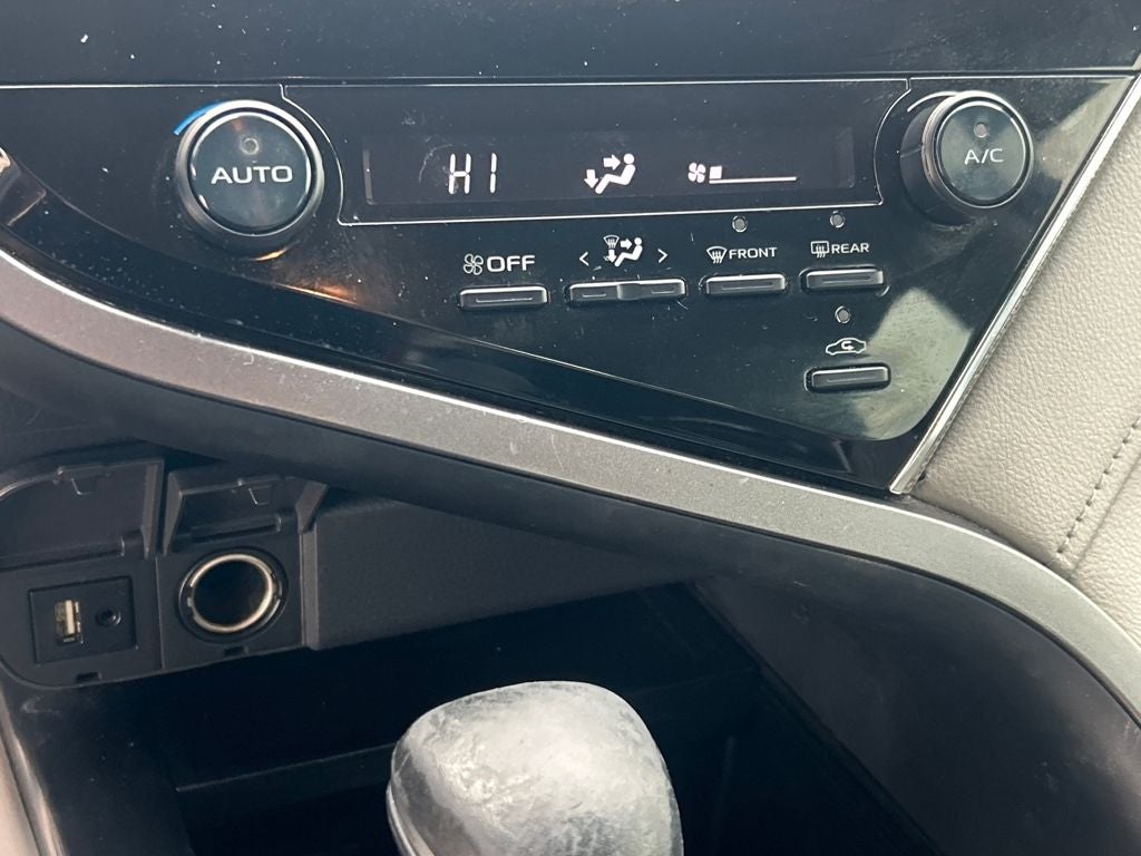 2018 Toyota Camry SE