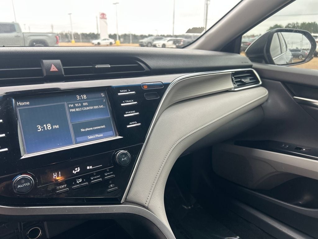 2018 Toyota Camry SE