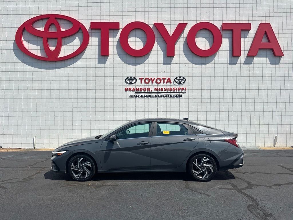 2024 Hyundai Elantra Limited