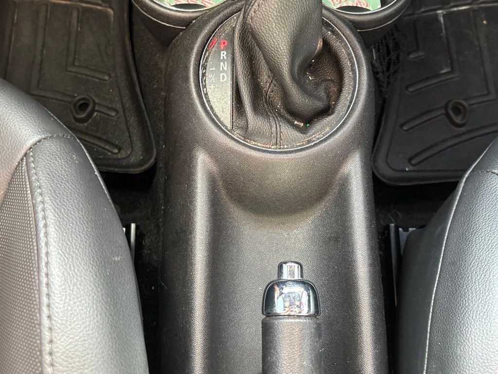 2011 MINI Cooper Base