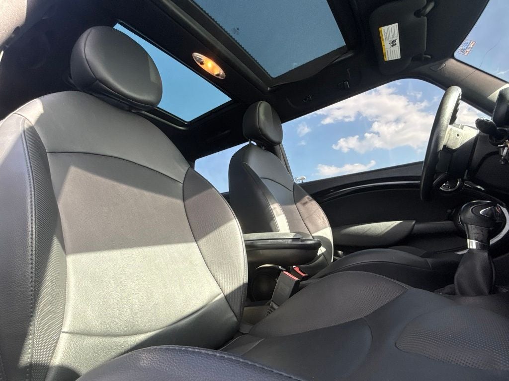 2011 MINI Cooper Base