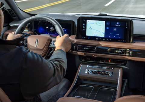 A person is driving a 2025 Lincoln Aviator® SUV from inside the cabin. | Gray-Daniels Lincoln in Brandon MS