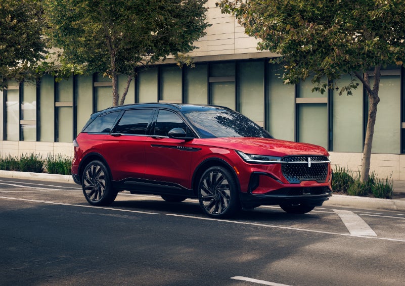 2026 Lincoln Nautilus® SUV with the available Jet Appearance Package and Hybrid transmission. | Gray-Daniels Lincoln in Brandon MS