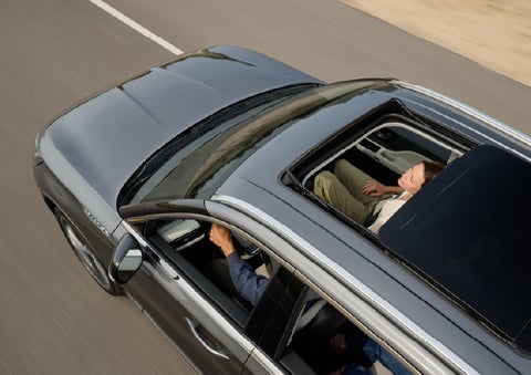 The available panoramic Vista Roof® of a 2027 Lincoln Aviator® SUV is open. | Gray-Daniels Lincoln in Brandon MS